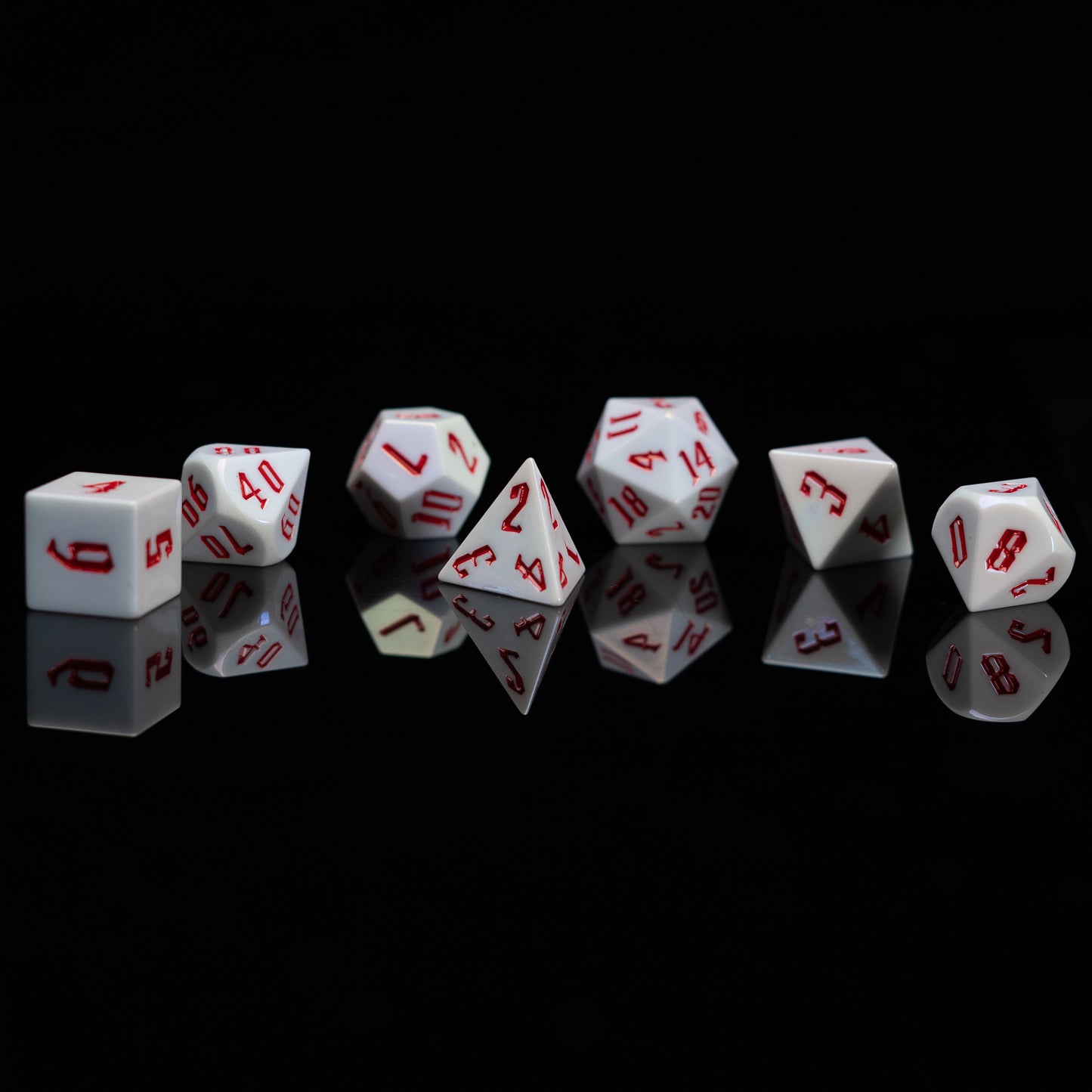 Roll Britannia Royal Guard Sharp Edged Electroplating Dnd Dice Set with Red and White Aesthetic